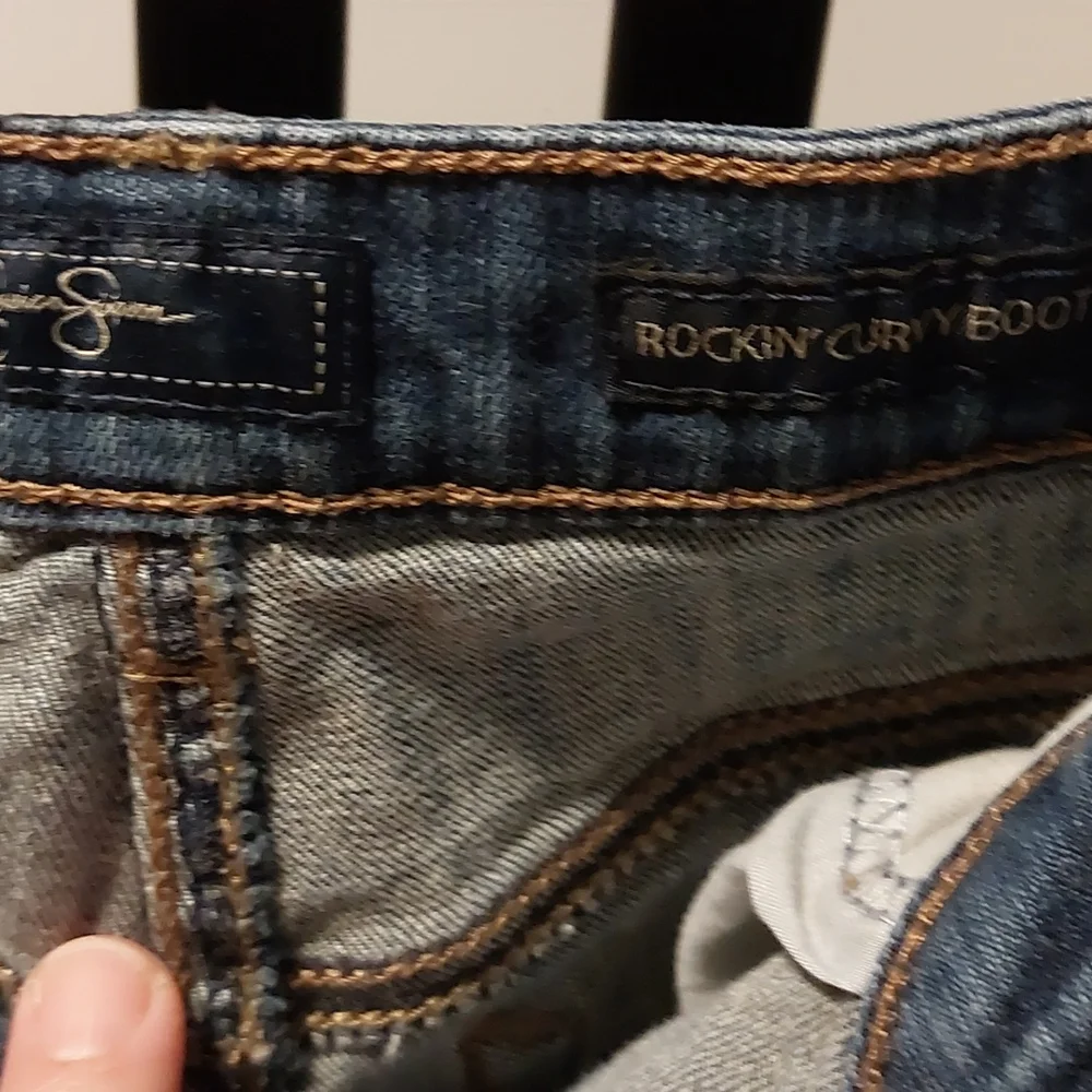 Jeans - Picture 2 of 3
